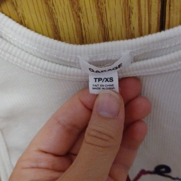 Garage white crop - Picture 3 of 3